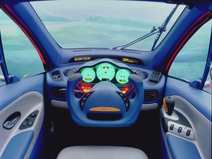  Mercedes-Benz F300 Life Jet Concept 1997 года  (фото 3 из 15)